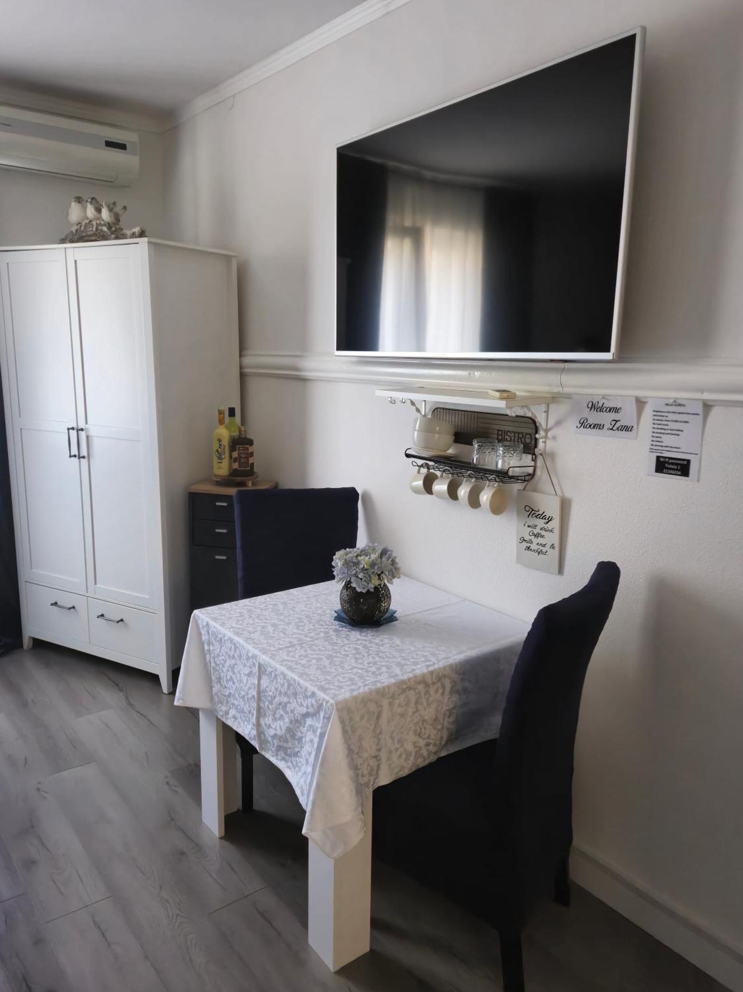 Rooms Zana Split Exterior foto